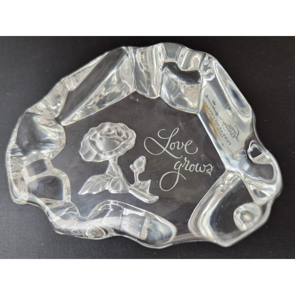 Vtg 1976 Hallmark Little Gallery Lead Crystal Paperweight Etched Rose Love Grows